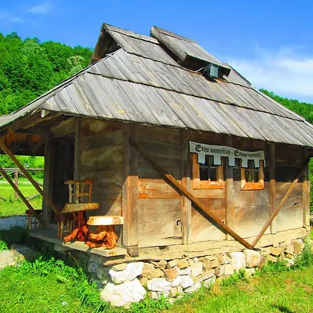 Royal Village Kotromanicevo * Vranduk