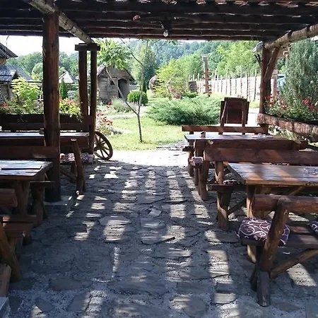 Royal Village Kotromanicevo * Vranduk