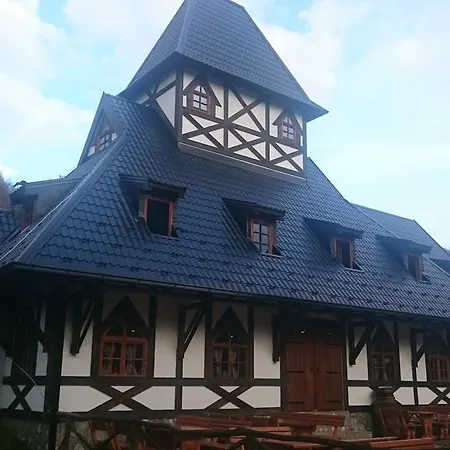 Gospodarstwo agroturystyczne Royal Village Kotromanicevo Vranduk