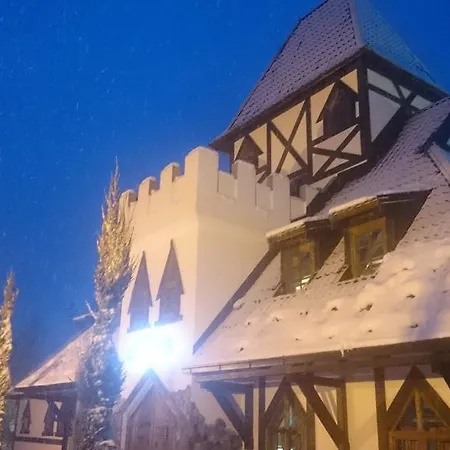 Gospodarstwo agroturystyczne Royal Village Kotromanicevo Vranduk