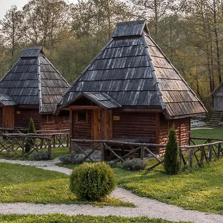 Royal Village Kotromanicevo Gospodarstwo agroturystyczne Vranduk